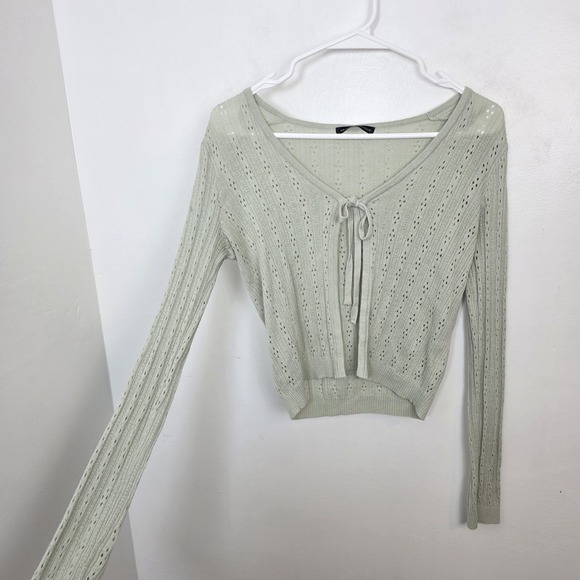 Brandy Melville Pastel Green Dainty Eyelet Open Knit Front Tie Cardigan Size M - Picture 3 of 8